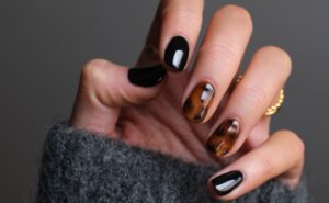 cleaner solution for gorgeous dip nails